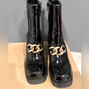Steve Madden Black Patent Boots